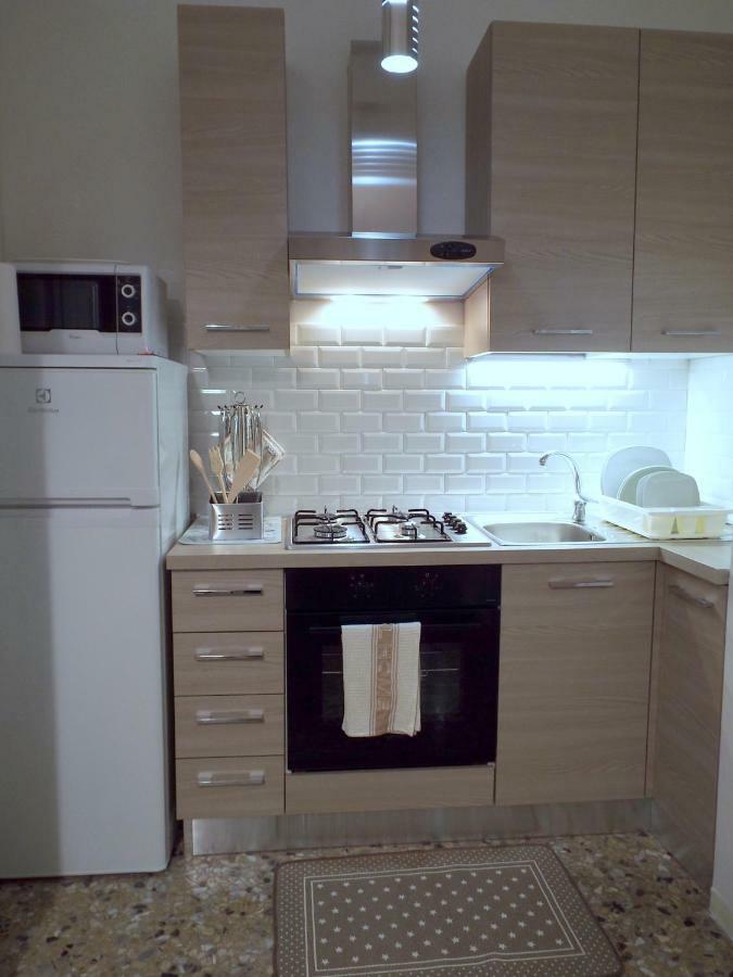מילאנו Lacaralele Apartment מראה חיצוני תמונה